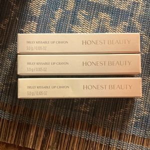 Honest honey kiss crayon (2)